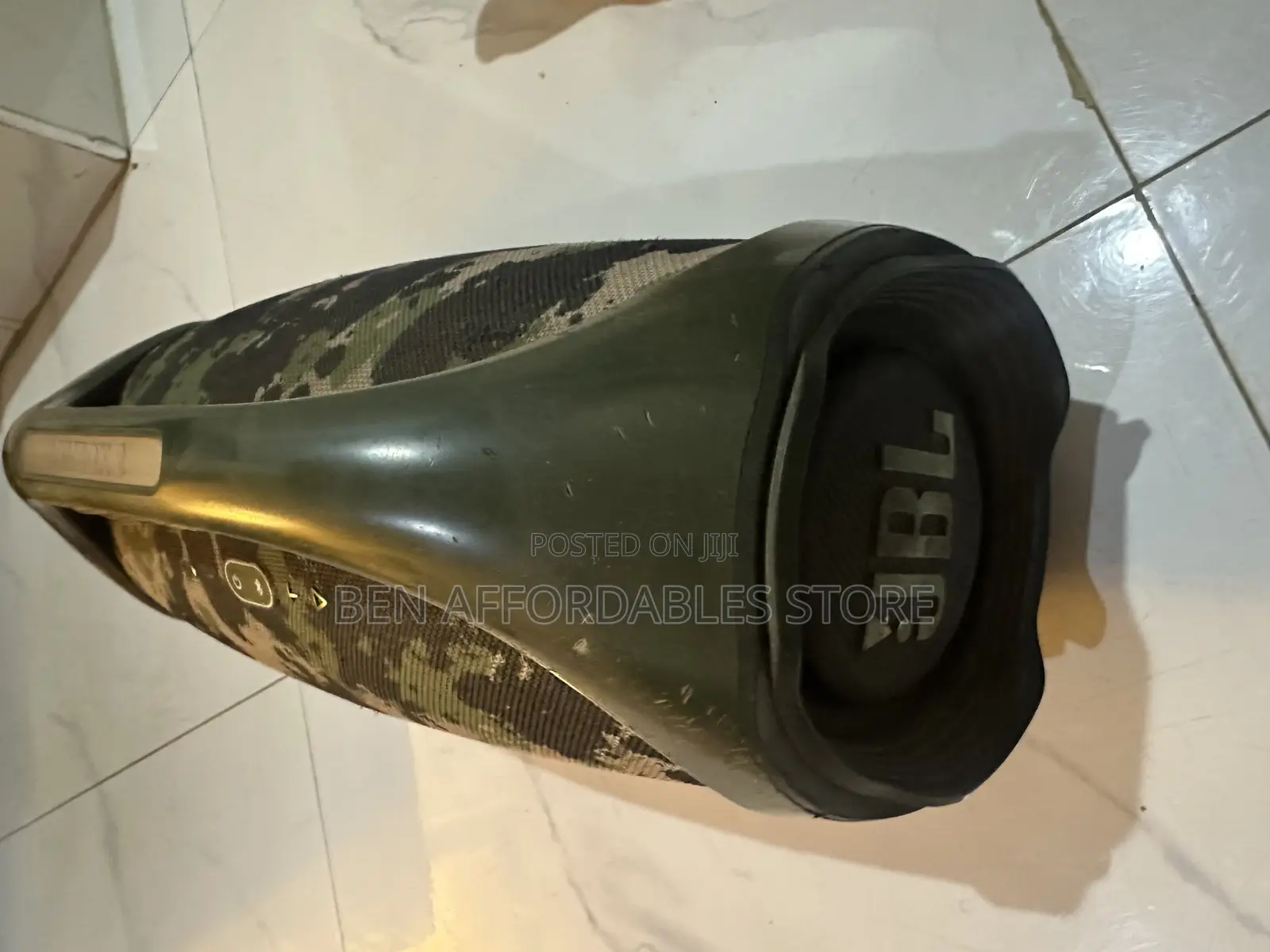 JBL Boombox 2