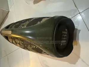 JBL Boombox 2