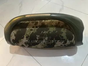 JBL Boombox 2