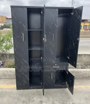 Luxurious 4ft by 6ft Wardrobe