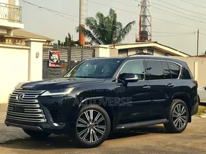 Lexus LX LX 600 2023 Black