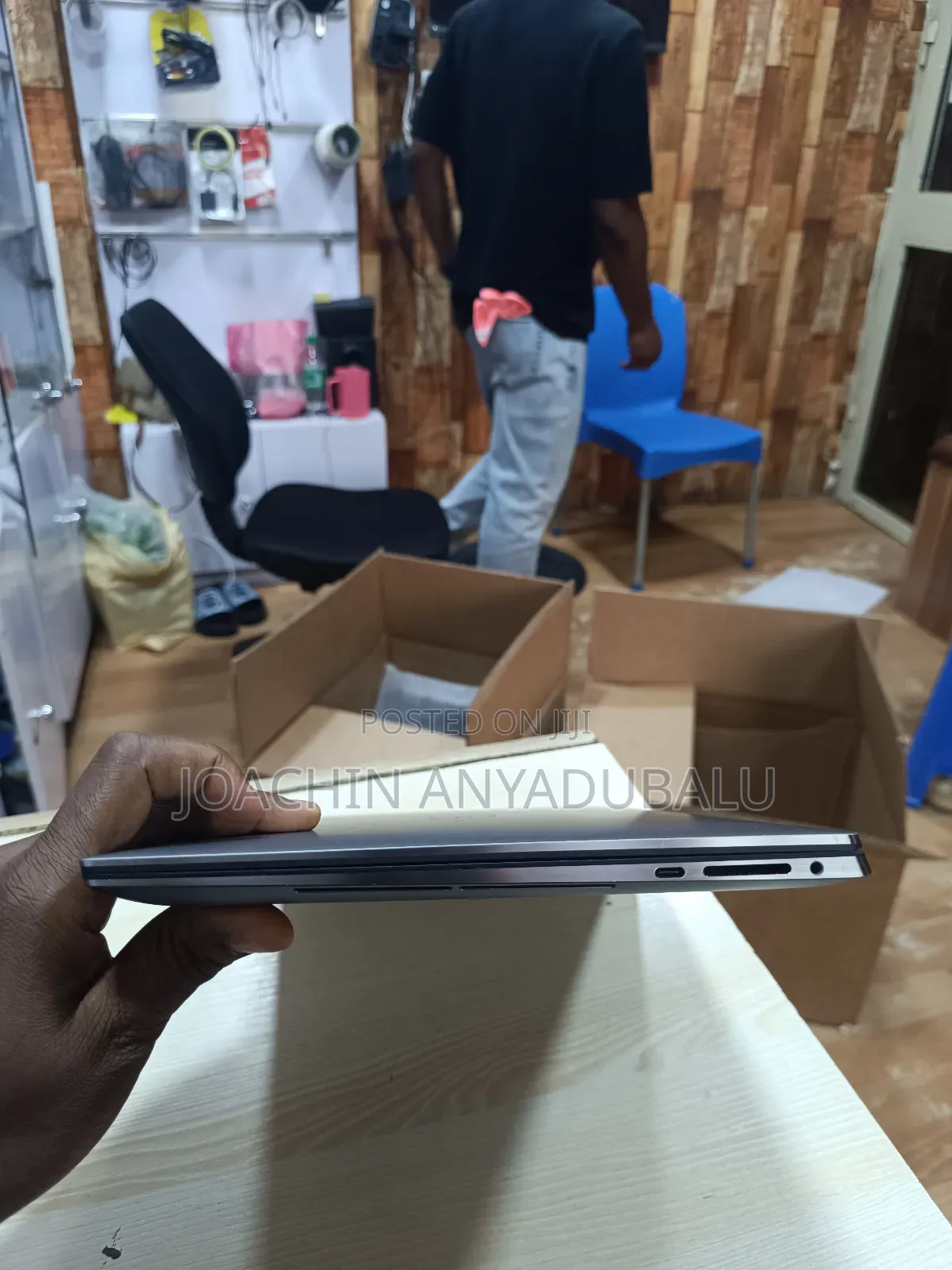 Laptop Dell Precision 5560 4GB Intel Core i7 SSD 512GB