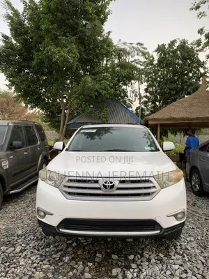 Toyota Highlander 2012 White