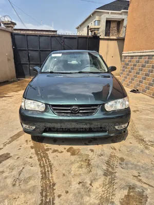 Toyota Corolla 2002 Green