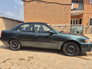 Toyota Corolla 2002 Green