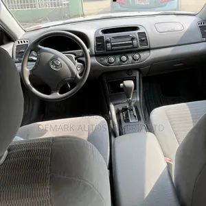 Toyota Coaster 2006 Silver
