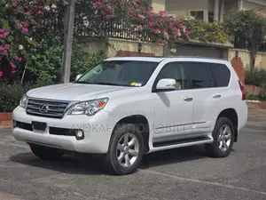 Lexus GX 460 Premium 2013 White