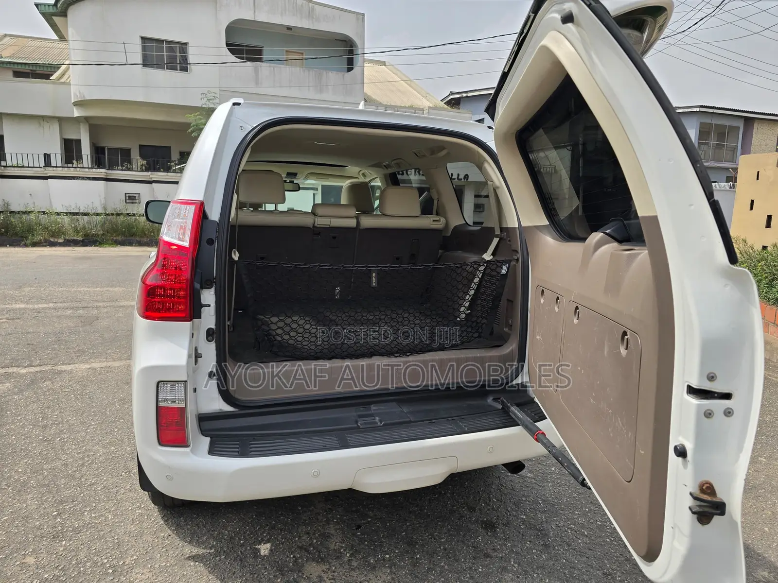 Lexus GX 460 Premium 2013 White
