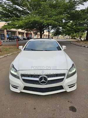 Mercedes-Benz C300 2015
