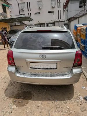 Toyota Avensis 2007 Silver