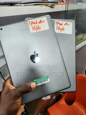 Apple iPad Air 16 GB Silver