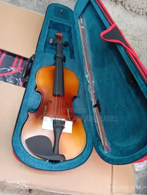 4/4 Yamaha Violin Adult Users.
