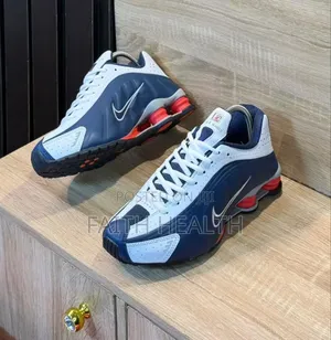 Iconic Nike Sneakers – Comfort Meets Trend”