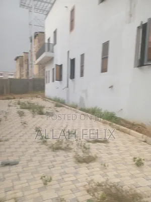 7bdrm Duplex in Katampe (Main) for sale