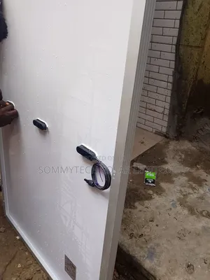 550w Jinko Solar Panel
