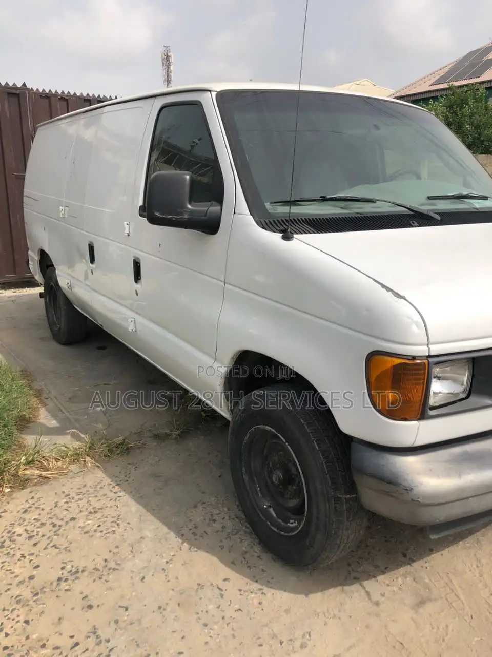 Ford E250 2008 White