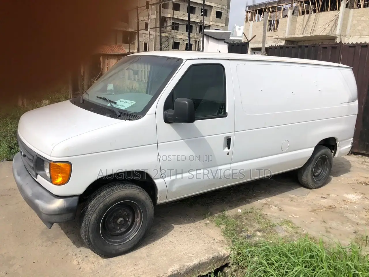 Ford E250 2008 White