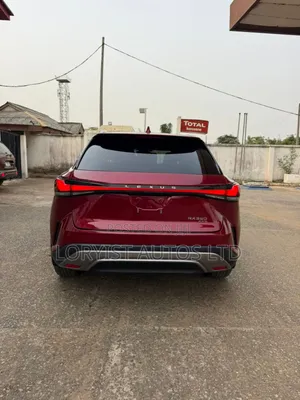 Lexus RX 350 Luxury AWD 2024 Red