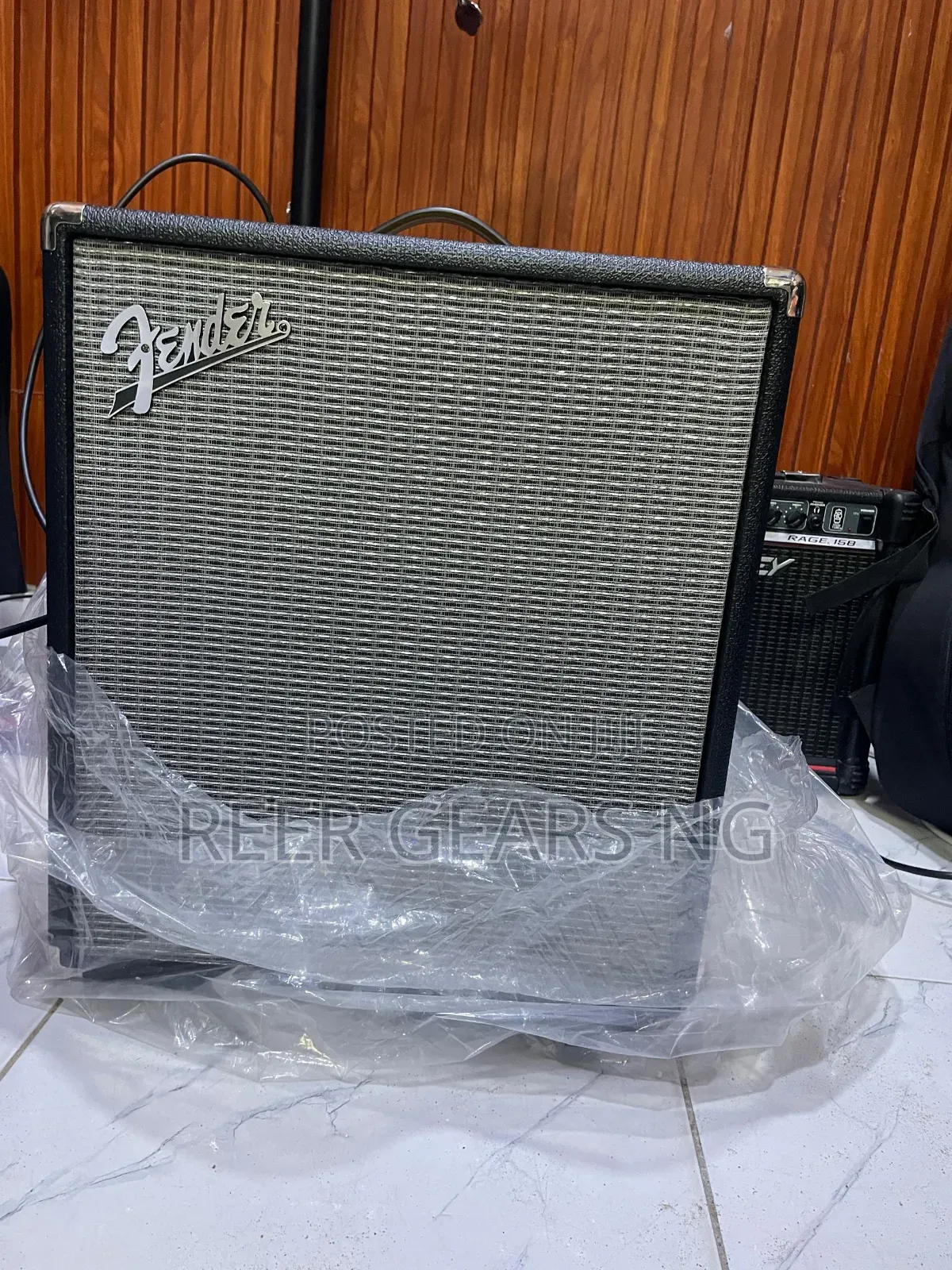 Fender Rumble 100 Bass Combo