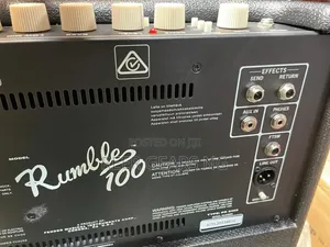 Fender Rumble 100 Bass Combo