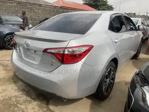 Toyota Corolla S Plus 4dr Sedan (1.8L 4cyl CVT) 2016 Silver