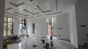 5bdrm Duplex in Opic, Isheri North for sale