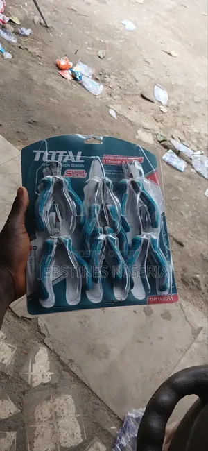 Set Of Pilier