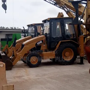 Caterpillar Back Hoe 424b
