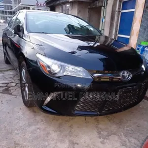 Toyota Camry SE w/Special Edition Pkg (2.5L 4cyl 6A) 2016 Black
