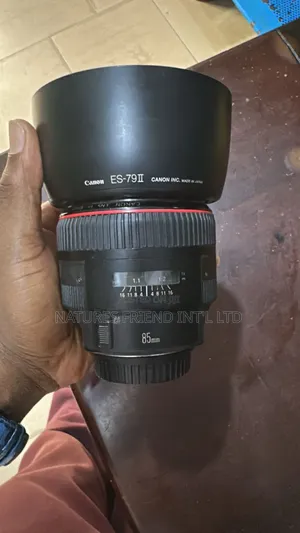 Canon Lens 85mm London Used