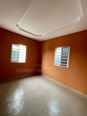 Furnished 8bdrm Room & Parlour in Elebu, Akala Express for sale