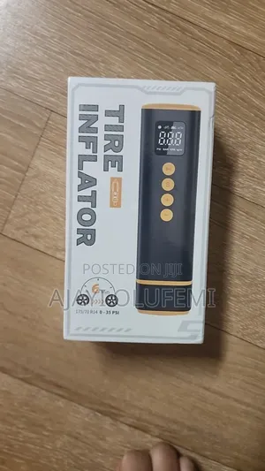 Carsun Digital Wired Tyre Inflator.