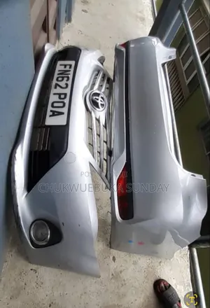Complete Front and Back Bumper Avensis 2012