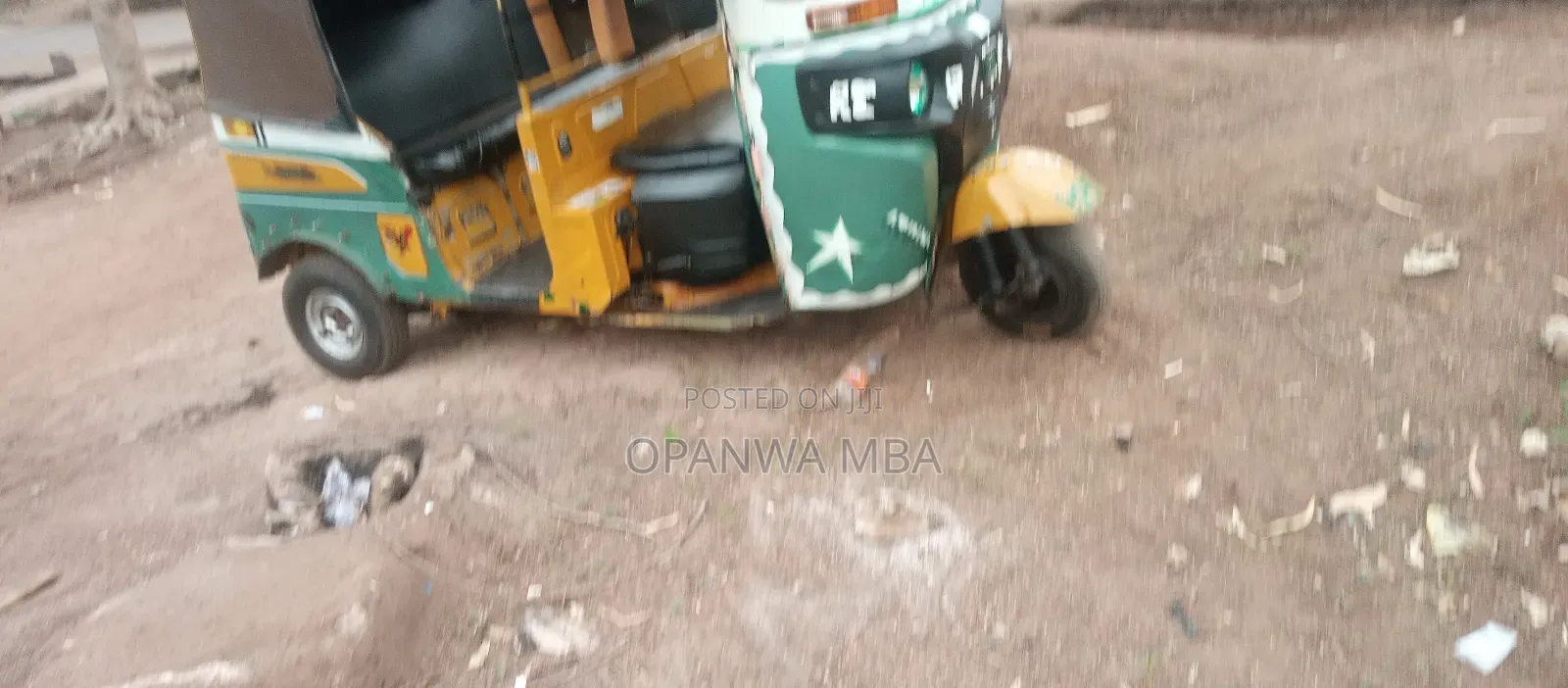 Bajaj RE 2020