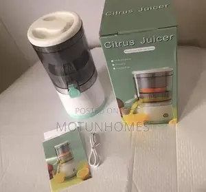 Juice Extractor, Rechargeable Electric Citrus Juicer