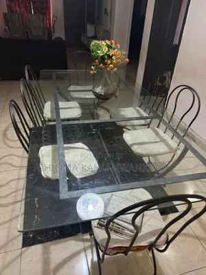 8 Seater Glass Dinning Set