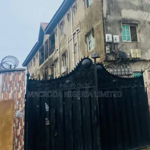 2bdrm Block of Flats in Oke-Ira / Ogba for sale