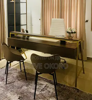Executive Office Desk (Luxury Desk)