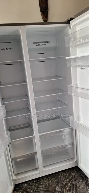Hisense Side-by-Side Inverter Refrigerator