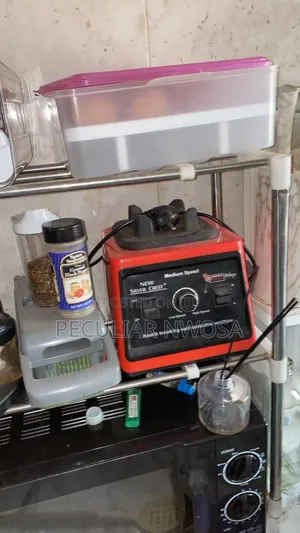 Extendable Microwave Stand