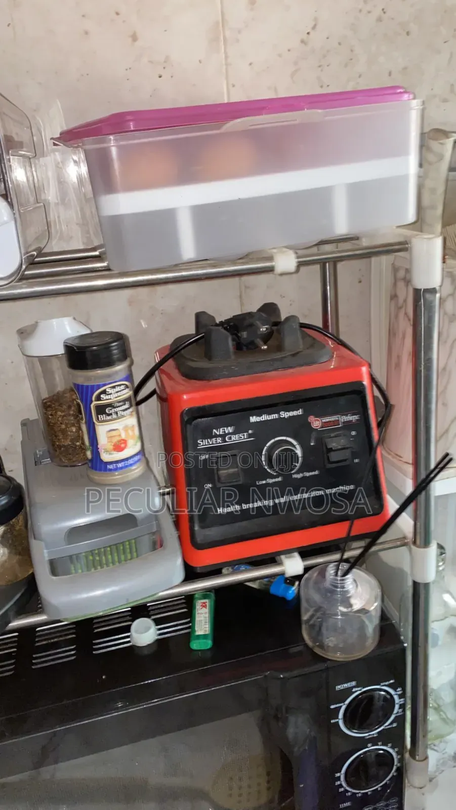 Extendable Microwave Stand