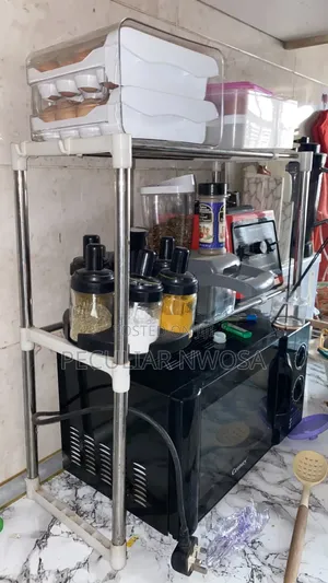Extendable Microwave Stand