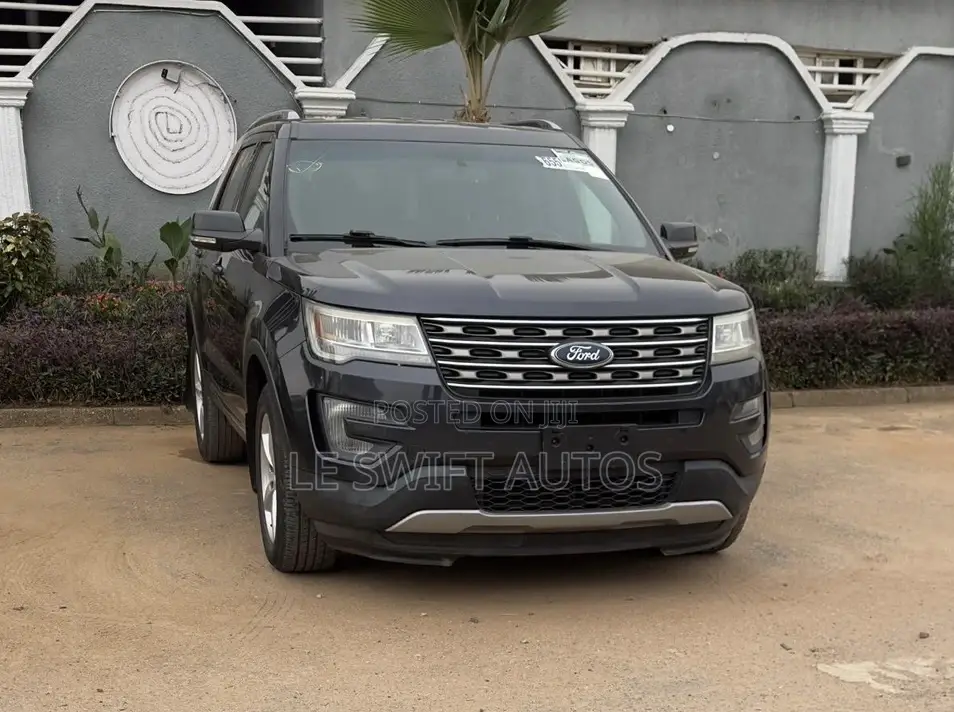 Ford Explorer 2017 Black