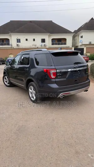 Ford Explorer 2017 Black