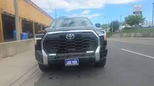 Toyota Tundra Limited 2022 Black