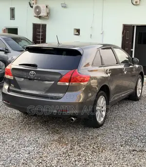 Toyota Venza AWD 2011 Gray