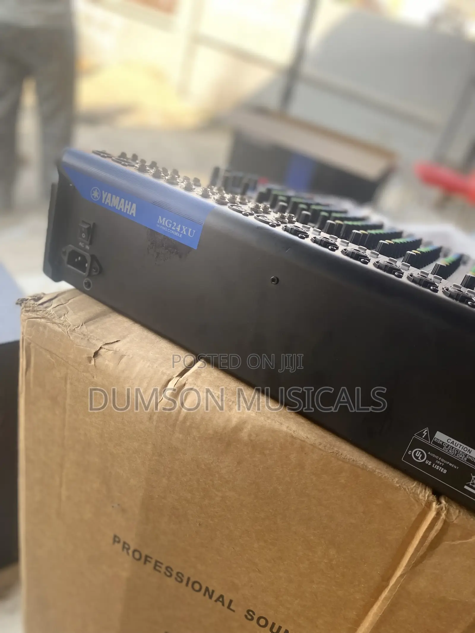 Yamaha Mixer Mg24xu Analog Console USB Mixer