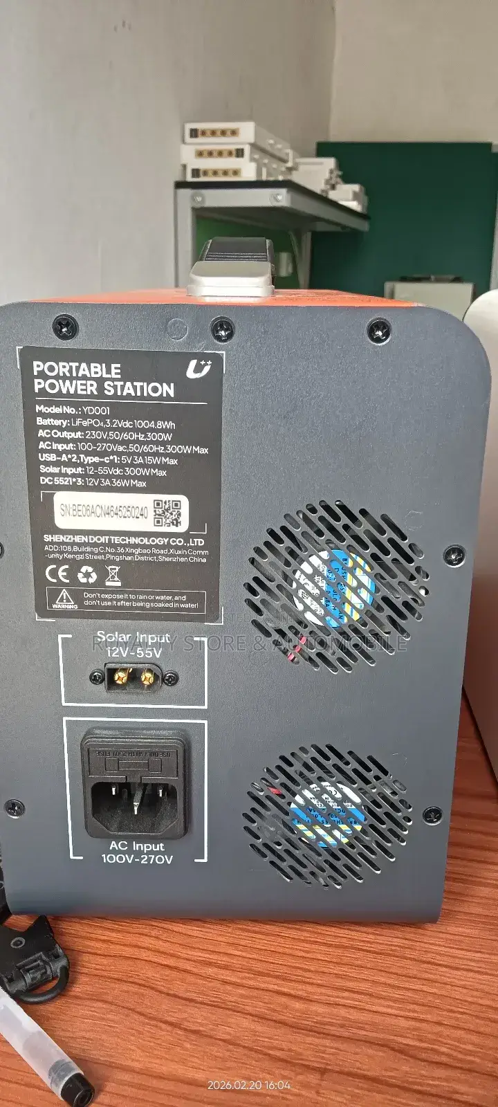 Portable Power Station (300w, 1kwh)