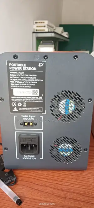Portable Power Station (300w, 1kwh)