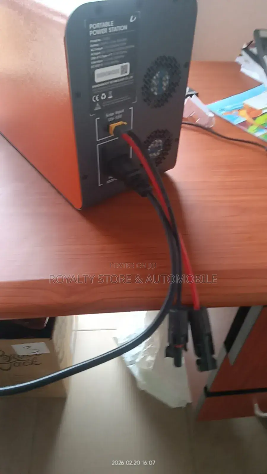 Portable Power Station (300w, 1kwh)